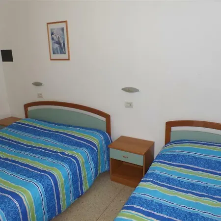 Apartamento Condominio Mauro